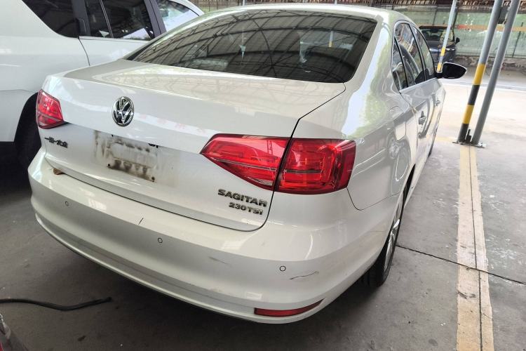 Used Volkswagen Sagitar 2016 230TSI 25th Anniversary Edition Rear Right 45 Deg