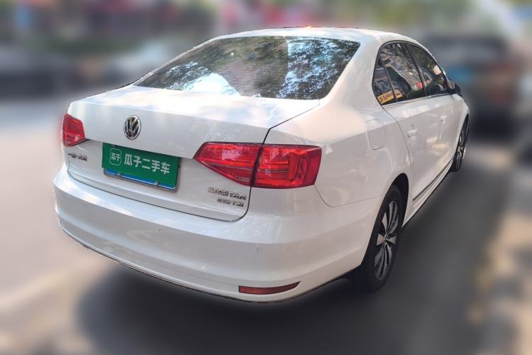 Used Volkswagen Sagitar 2016 230TSI 25th Anniversary Edition Rear Right 45 Deg