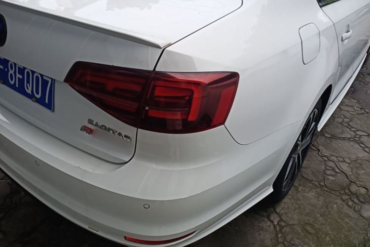 Used Volkswagen Sagitar 2016 280TSI Automatic R-Line Right Rear Taillight