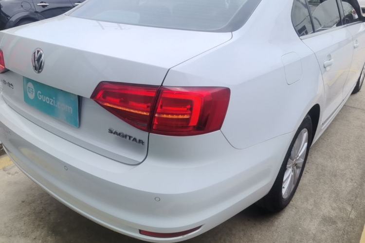 Used Volkswagen Sagitar 2016 230TSI 25th Anniversary Edition Right Rear Taillight