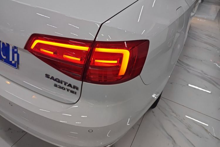 Used Volkswagen Sagitar 2016 230TSI 25th Anniversary Edition Right Rear Taillight
