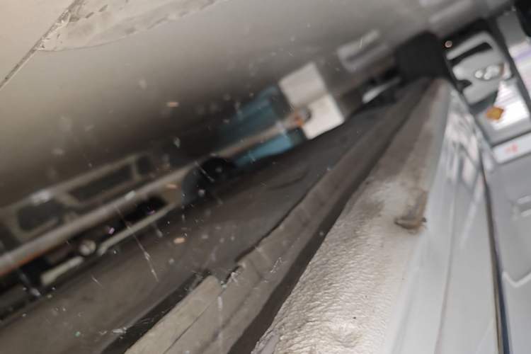 Used Volkswagen Sagitar 2016 230TSI 25th Anniversary Edition Right Side Sill