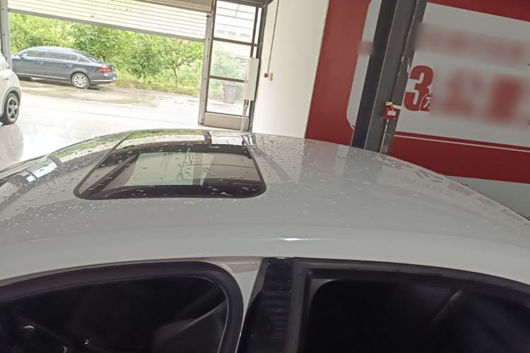 Used Volkswagen Sagitar 2016 230TSI 25th Anniversary Edition Roof