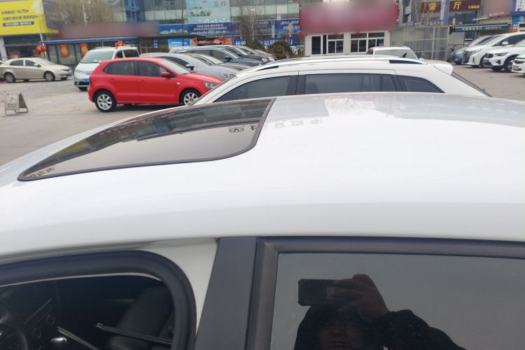 Used Volkswagen Sagitar 2016 230TSI 25th Anniversary Edition Roof