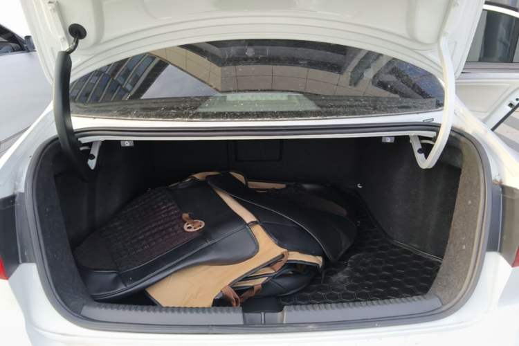 Used Volkswagen Sagitar 2016 230TSI 25th Anniversary Edition Trunk