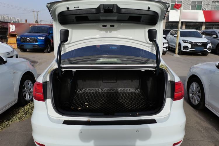 Used Volkswagen Sagitar 2016 230TSI 25th Anniversary Edition Trunk