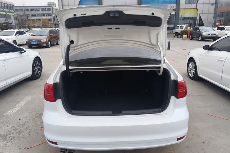 Used Volkswagen Sagitar 2016 230TSI 25th Anniversary Edition Trunk