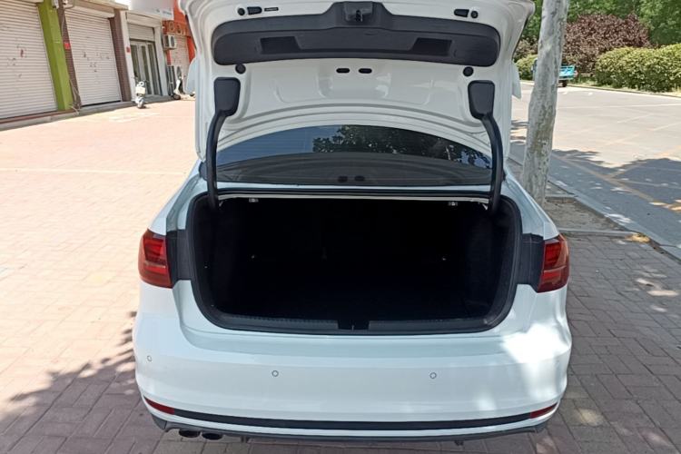 Used Volkswagen Sagitar 2016 2.0 TSI GLI Trunk