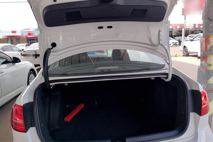 Used Volkswagen Sagitar 2016 230TSI 25th Anniversary Edition Trunk