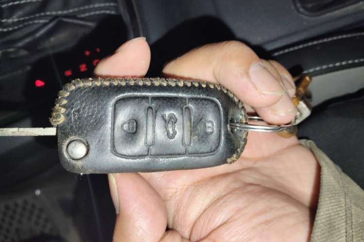 Used Volkswagen Sagitar 2016 280TSI Automatic R-Line Vehicle Key