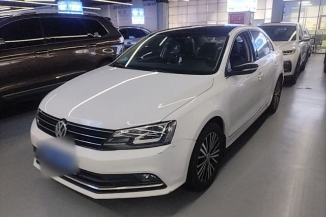 Used Volkswagen Sagitar 2016 230TSI 25th Anniversary Edition