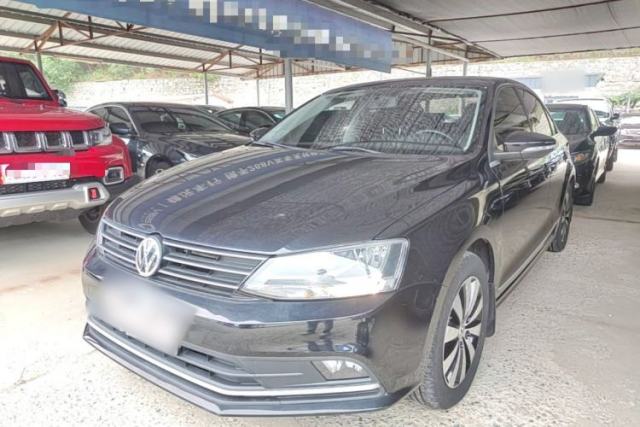 Used Volkswagen Sagitar 2017 230TSI Automatic Comfort Version