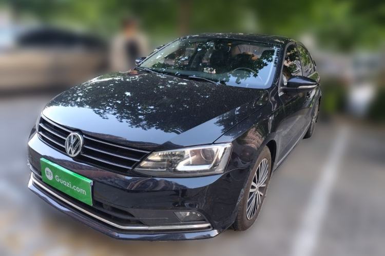 Used Volkswagen Sagitar 2017 230TSI Automatic Luxury Edition Guazi used car, China used car export, Used car for sale, Used  cars, Cheapest cars for sale