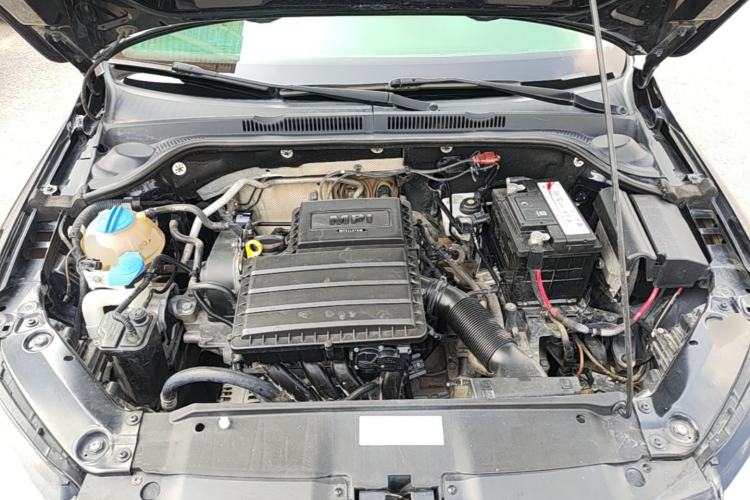 Used Volkswagen Sagitar 2017 1.6L Automatic Comfort Model Engine Bay