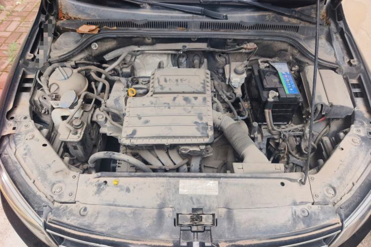 Used Volkswagen Sagitar 2017 1.6L Manual Comfort Model Engine Bay