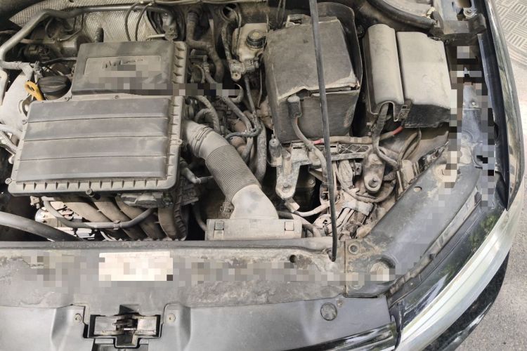 Used Volkswagen Sagitar 2017 1.6L Automatic Comfort Model Engine Bay Left