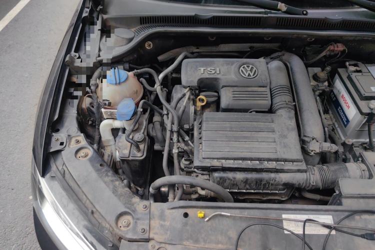 Used Volkswagen Sagitar 2017 230TSI Automatic Comfort Version Engine Bay Right