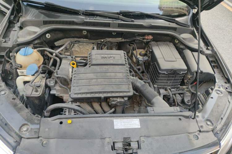 Used Volkswagen Sagitar 2017 1.6L Automatic Comfort Model Engine Bay