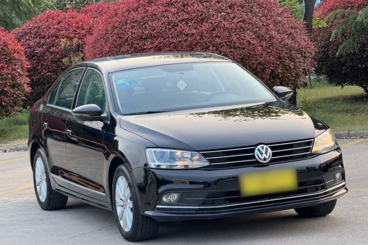Used Volkswagen Sagitar 2017 1.6L Automatic Comfort Model Exterior 2