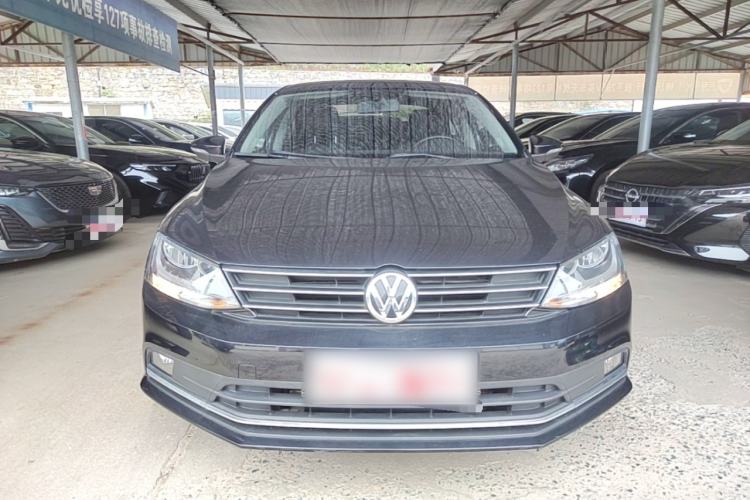 Used Volkswagen Sagitar 2017 230TSI Automatic Comfort Version Front