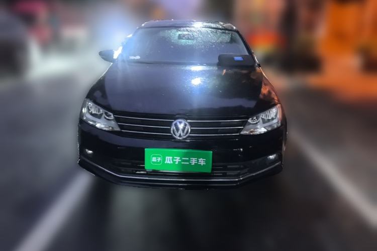 Used Volkswagen Sagitar 2017 1.6L Manual Comfort Model Front