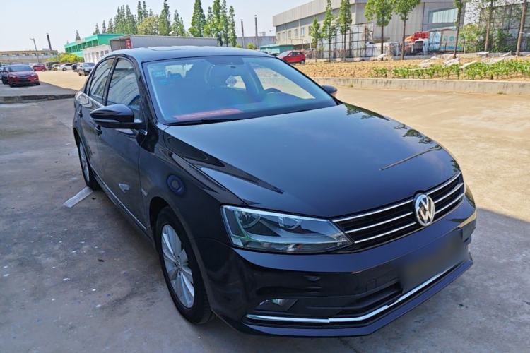 Used Volkswagen Sagitar 2017 1.6L Automatic Comfort Model Front Right 45 Deg