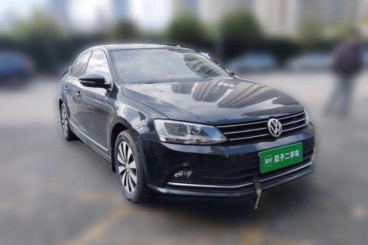 Used Volkswagen Sagitar 2017 1.6L Automatic Comfort Model Front Right 45 Deg