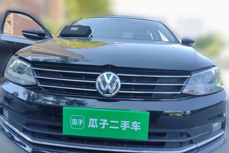Used Volkswagen Sagitar 2017 1.6L Automatic Comfort Model Front