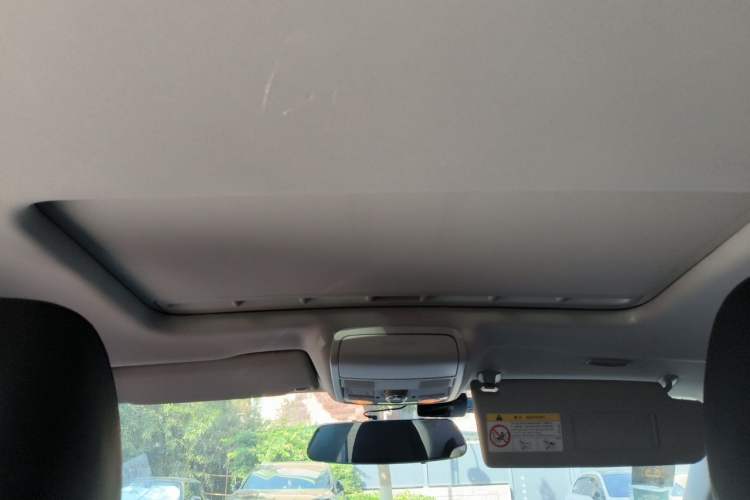 Used Volkswagen Sagitar 2017 1.6L Automatic Comfort Model Headliner
