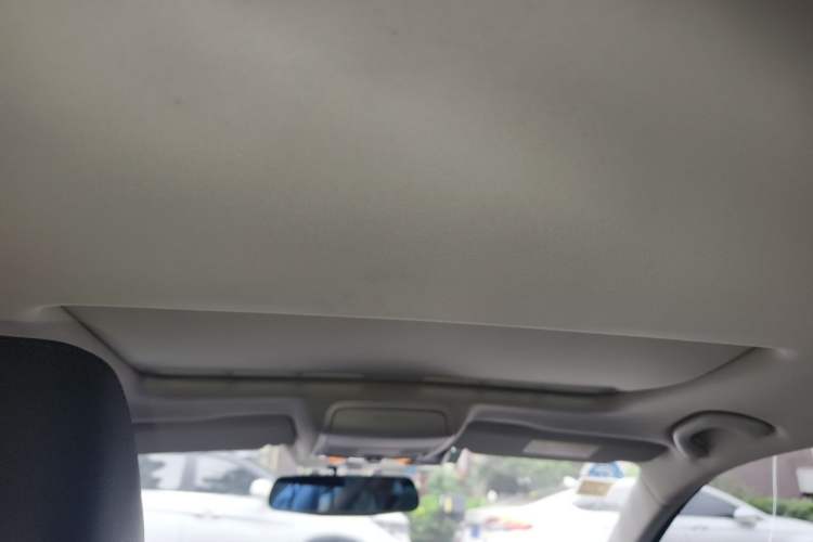 Used Volkswagen Sagitar 2017 1.6L Automatic Comfort Model Headliner