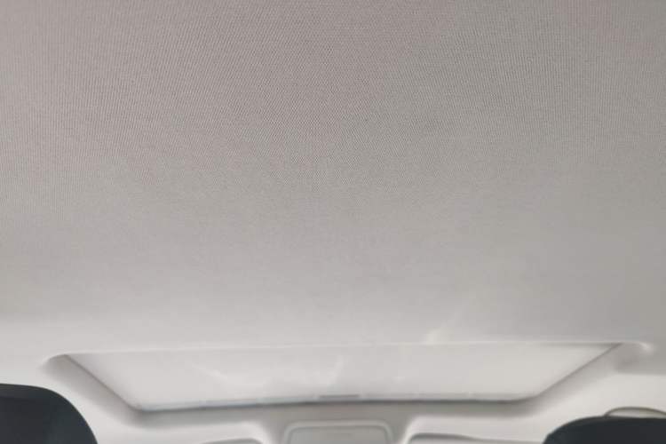 Used Volkswagen Sagitar 2017 1.6L Automatic Comfort Model Headliner