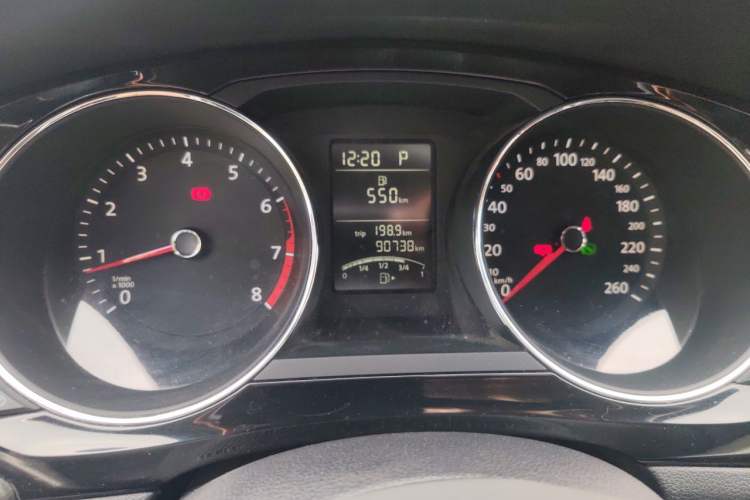 Used Volkswagen Sagitar 2017 1.6L Automatic Comfort Model Instrument Cluster