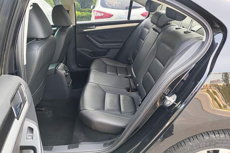 Used Volkswagen Sagitar 2017 1.6L Automatic Comfort Model Left Rear Seat