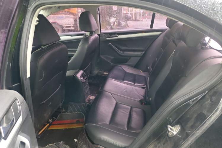 Used Volkswagen Sagitar 2017 230TSI Automatic Comfort Version Left Rear Seat