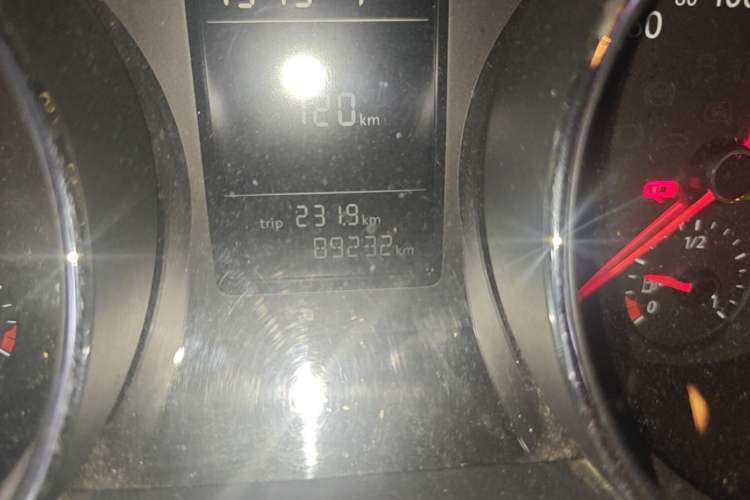 Used Volkswagen Sagitar 2017 230TSI Automatic Comfort Version Odometer Close Up
