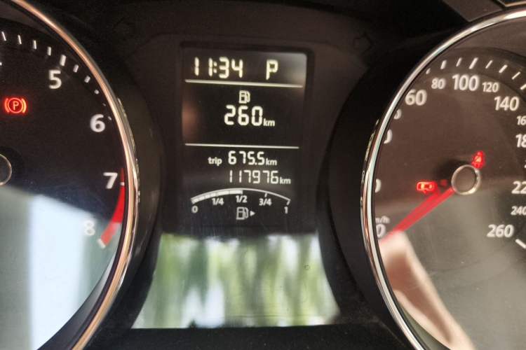 Used Volkswagen Sagitar 2017 1.6L Automatic Comfort Model Odometer Close Up