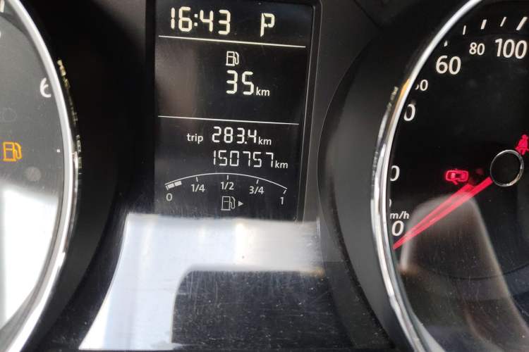 Used Volkswagen Sagitar 2017 1.6L Automatic Comfort Model Odometer Close Up