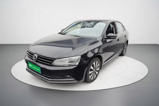 Used Volkswagen Sagitar 2017 230TSI Automatic Comfort Version