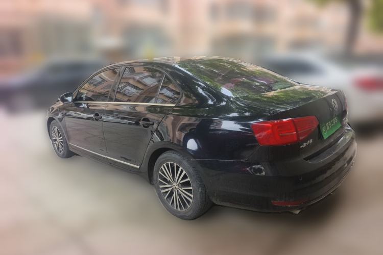 Used Volkswagen Sagitar 2017 230TSI Automatic Luxury Edition Rear Left 45 Deg