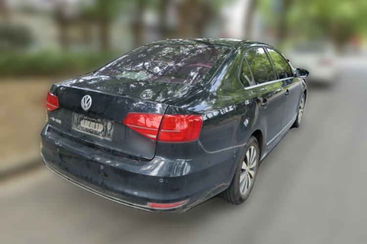 Used Volkswagen Sagitar 2017 230TSI Automatic Comfort Version Rear Right 45 Deg