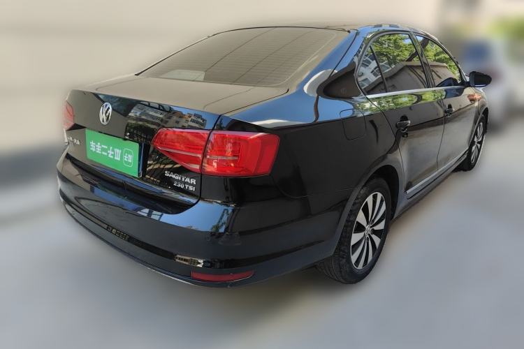 Used Volkswagen Sagitar 2017 230TSI Automatic Comfort Version Rear Right 45 Deg