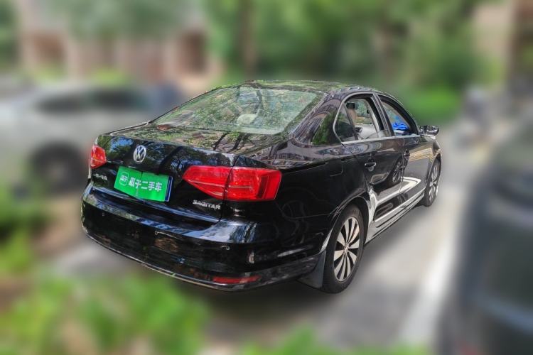 Used Volkswagen Sagitar 2017 1.6L Manual Comfort Model Rear Right 45 Deg