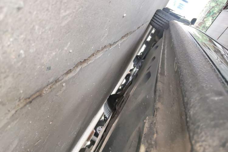 Used Volkswagen Sagitar 2017 230TSI Automatic Comfort Version Right Side Sill