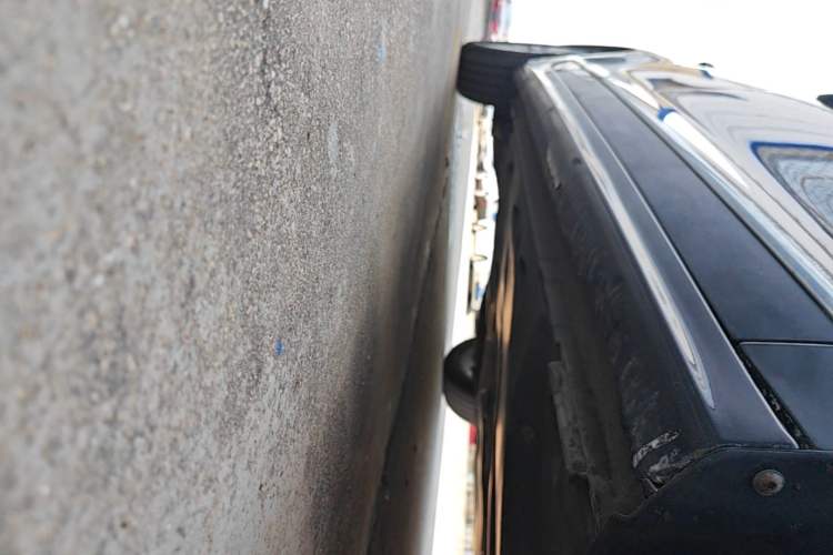 Used Volkswagen Sagitar 2017 1.6L Automatic Comfort Model Right Side Sill