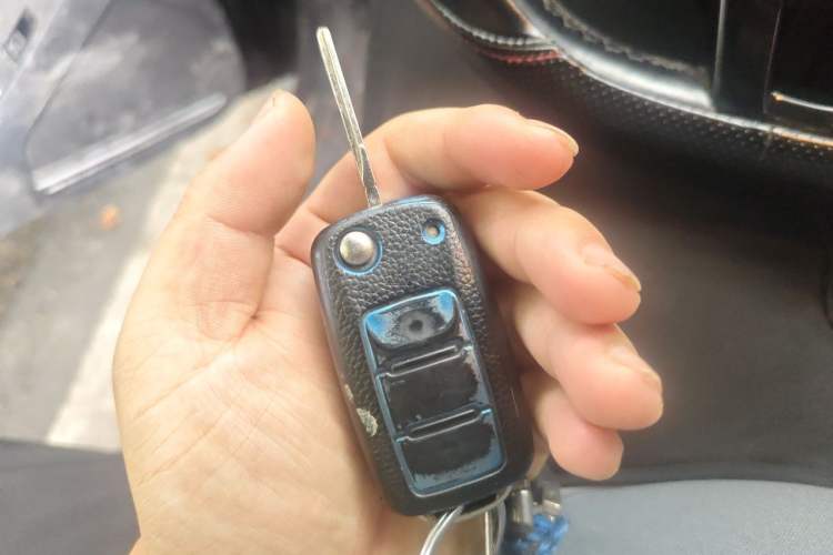 Used Volkswagen Sagitar 2017 230TSI Automatic Comfort Version Vehicle Key