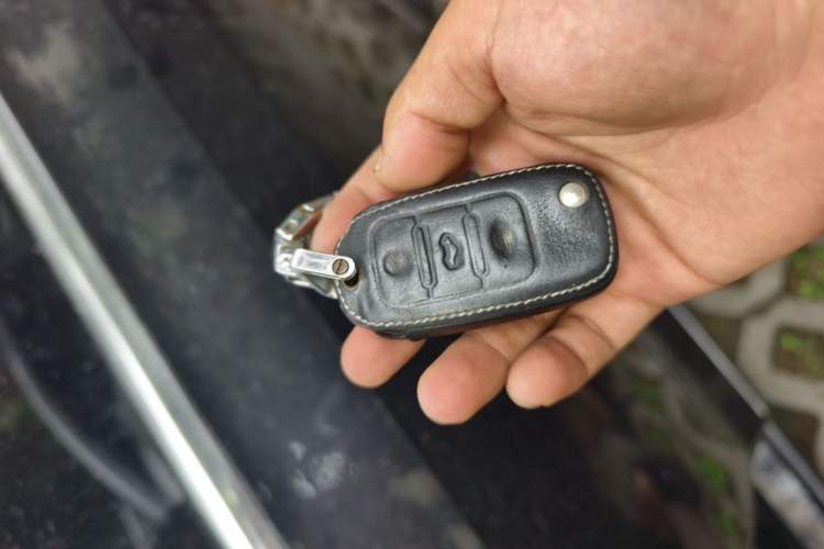Used Volkswagen Sagitar 2017 1.6L Automatic Comfort Model Vehicle Key