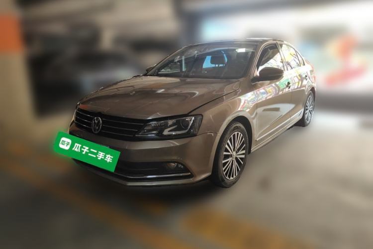 Used Volkswagen Sagitar 2017 230TSI Automatic Luxury Edition Guazi used car, China used car export, Used car for sale, Used  cars, Cheapest cars for sale
