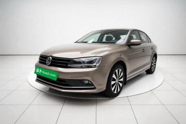 Ojetý Volkswagen Sagitar 2017 1.6L Automatic Comfort Model