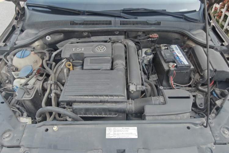 Used Volkswagen Sagitar 2017 230TSI Automatic Comfort Version Engine Bay