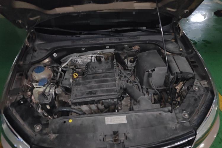 Used Volkswagen Sagitar 2017 1.6L Automatic Comfort Model Engine Bay